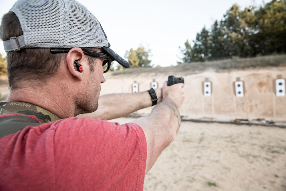 Low-profile design of EP4 for wearing with mask or helmet