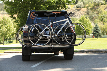 Swagman XC2 anti-wobble hitch device stabilizing bikes during transport