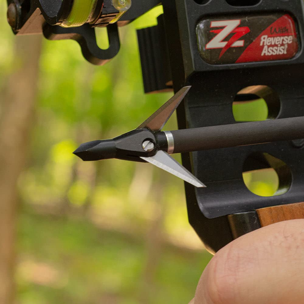 Swhacker Levi Morgan Series broadheads in-flight demonstrating stable flight and drift control for predictable hits