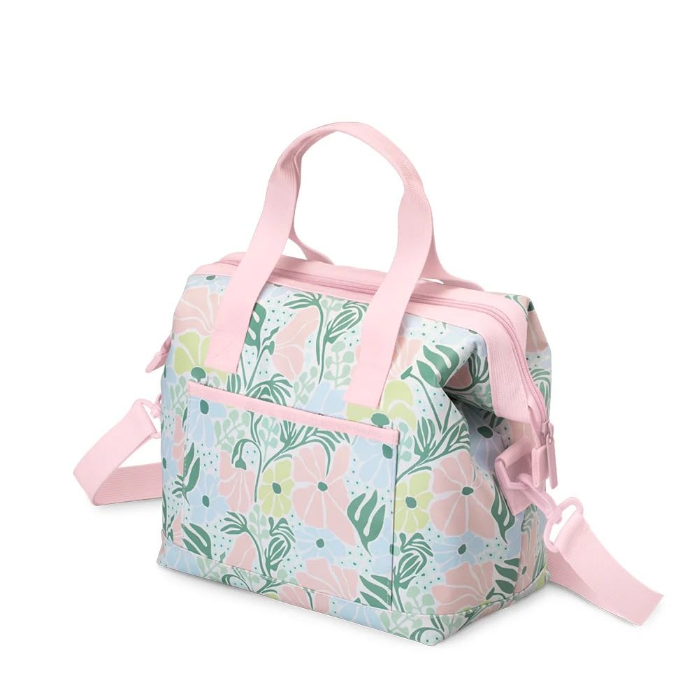 Swig Life Packi external pocket offers handy space for small essentials.