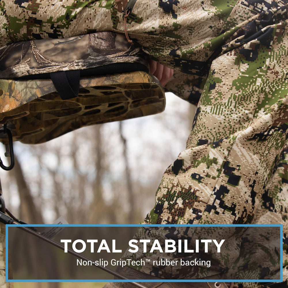 Tail Mate shoulder strap carabiner enables hands-free transport between hunts.