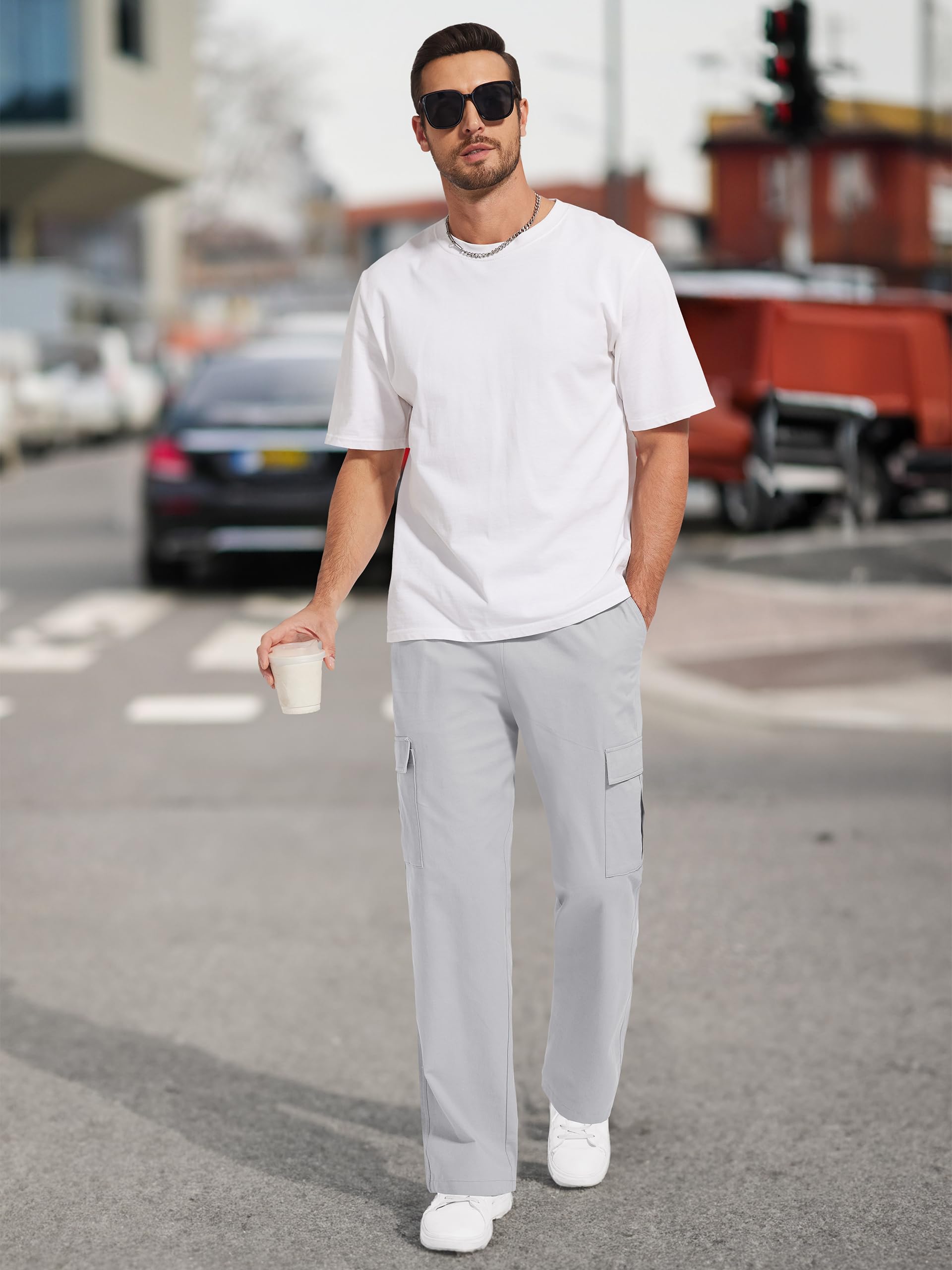 Tallemon cargo pants front pockets for easy access during daily activities.