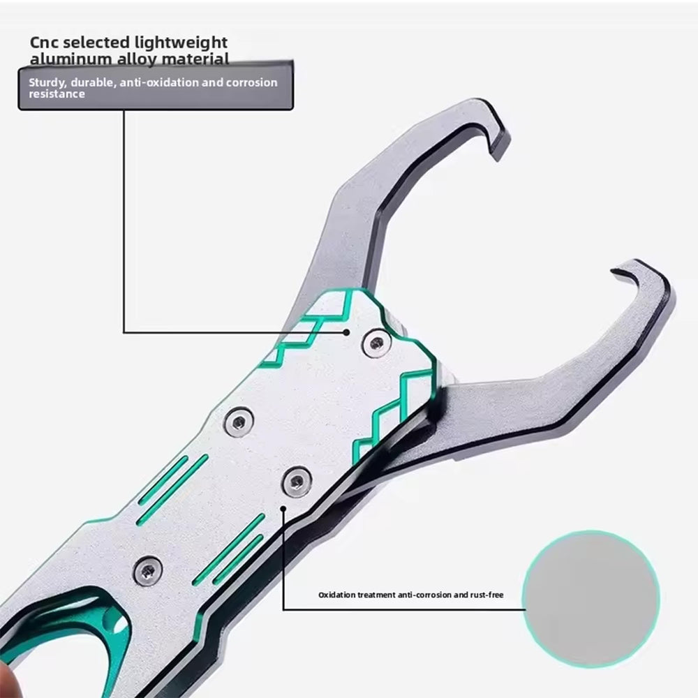 Telescopic rope extended to 100 cm for secure handling