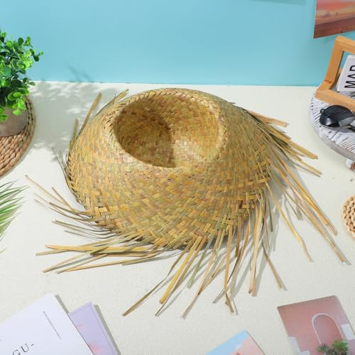 TENDYCOCO breathable woven straw hat keeps you comfortable outdoors.