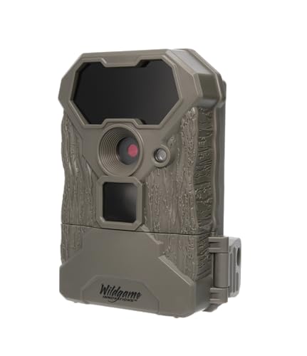 Terra Extreme Trail Camera with 21 infrared LEDs and 65 ft IR range