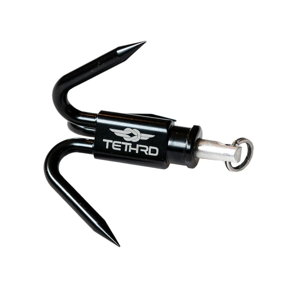 Tethrd Scorpion Gear Hook foldable design enables easy storage during saddle hunts.