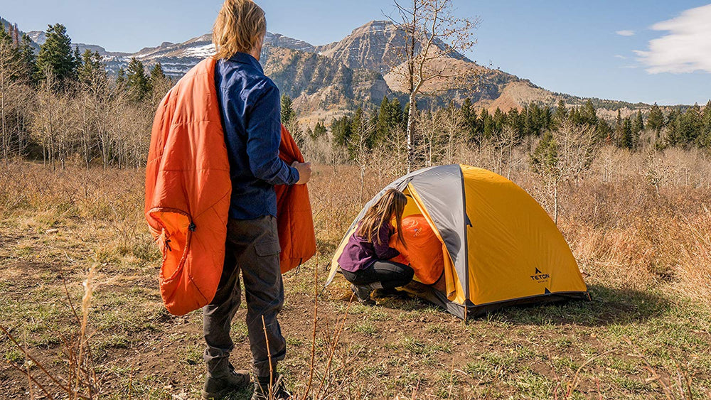 Roomy shoulder area of the Altos-S supports a comfortable sleeping posture.