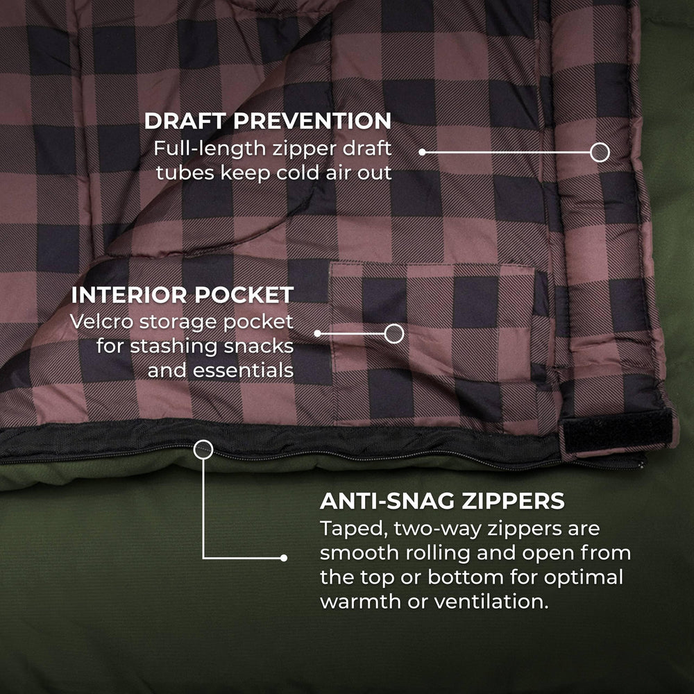 Internal lining pocket for flashlight or phone storage in the TETON Junior bag.
