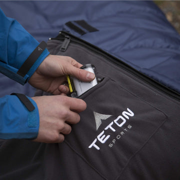 TETON Sports Polara no-snag two-way zippers for easy adjustments.