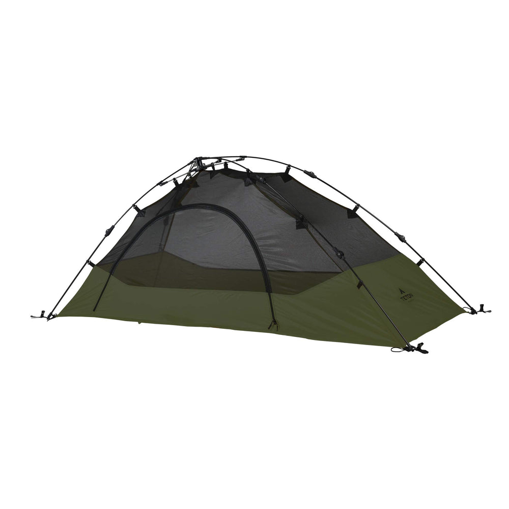 One-person sleep system for solo adventures with dependable shelter