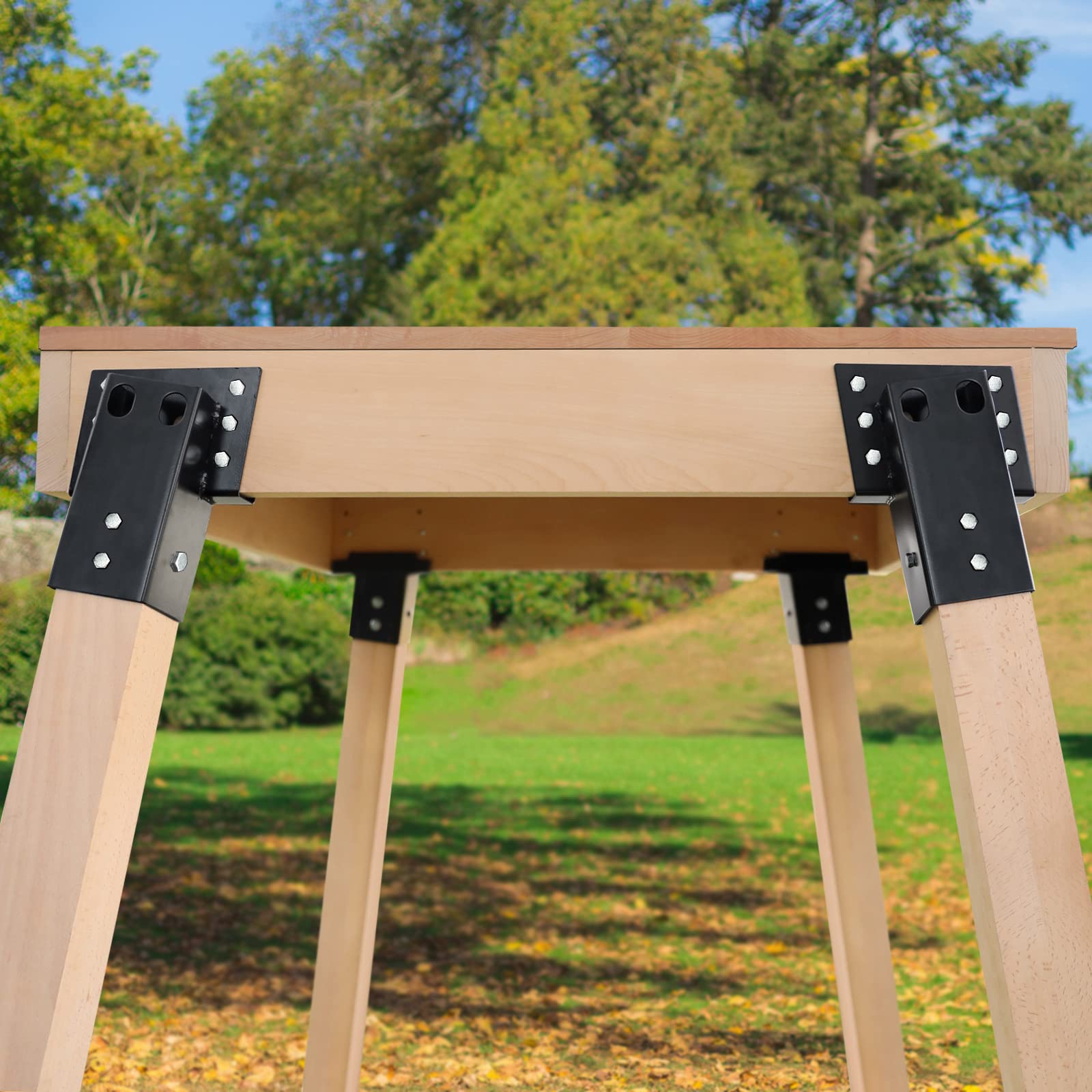 TFMUZERT hunting-platform setup shows versatile use from deer blinds to tree stands.