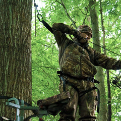 Thanos ZOOK Tree Tether 1.0 harness connection provides reliable safety line.