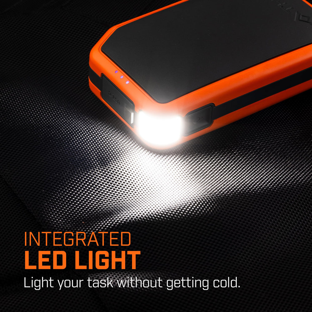 THAW 10K hand warmer ports and indicators highlight charging status.