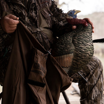 The Grind bag holds up to three decoys for quick setup