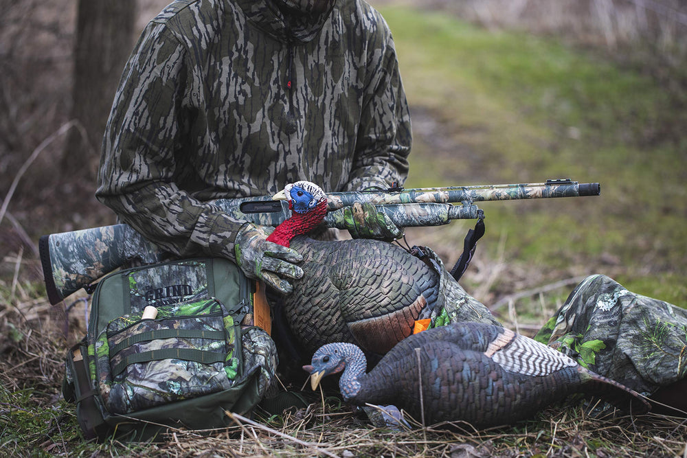 The Grind hen decoy dirt setup ease enables fast deployment in rough ground.