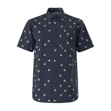 The North Face Baytrail shirt chest pocket detail for secure small-item storage.