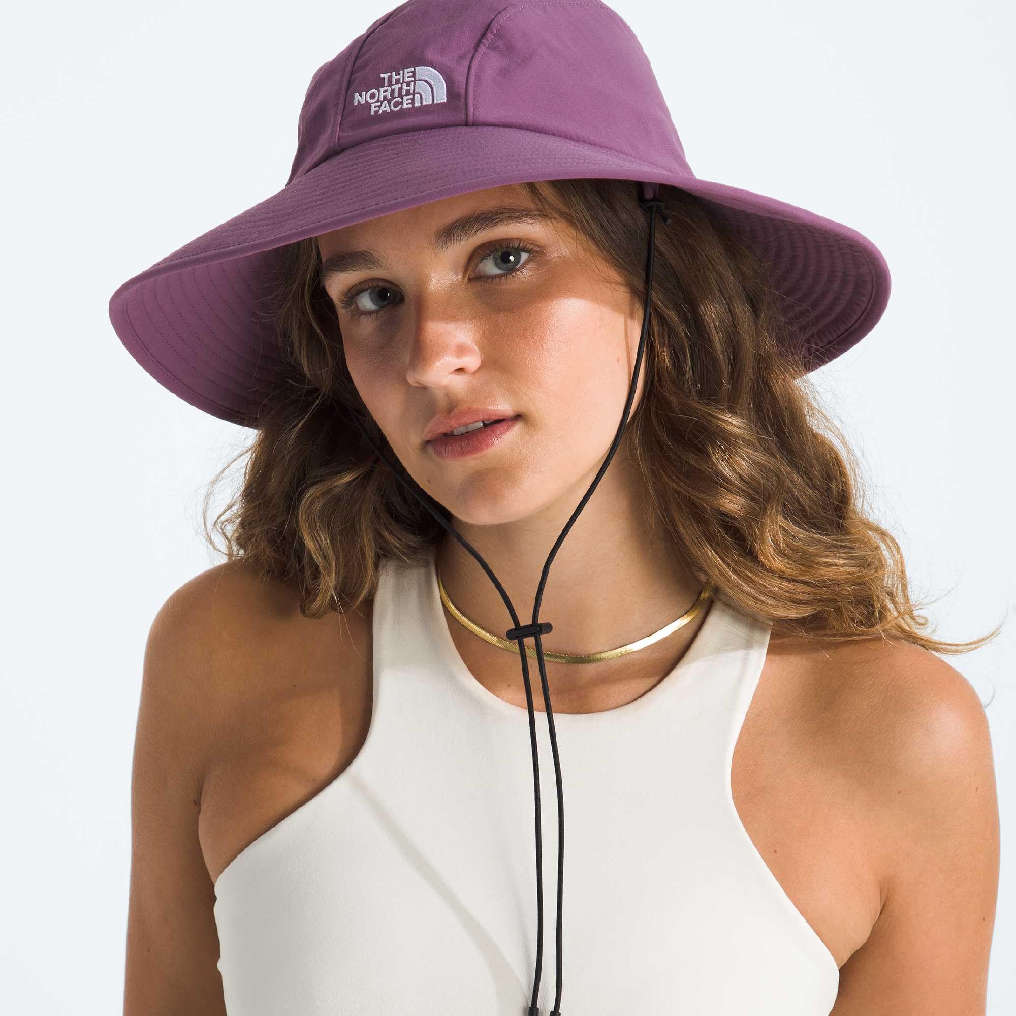 The North Face Horizon Breeze Brimmer close-up fabric detail showing recycled materials.