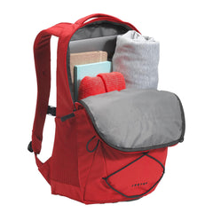 The North Face Jester front compartment with pockets emphasizes organized daily use.