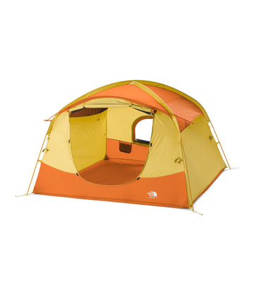 Interior layout of The North Face Sequoia 4 showing headroom and pockets.