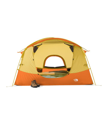 Ventilation windows in The North Face Sequoia 4 improve airflow at night.