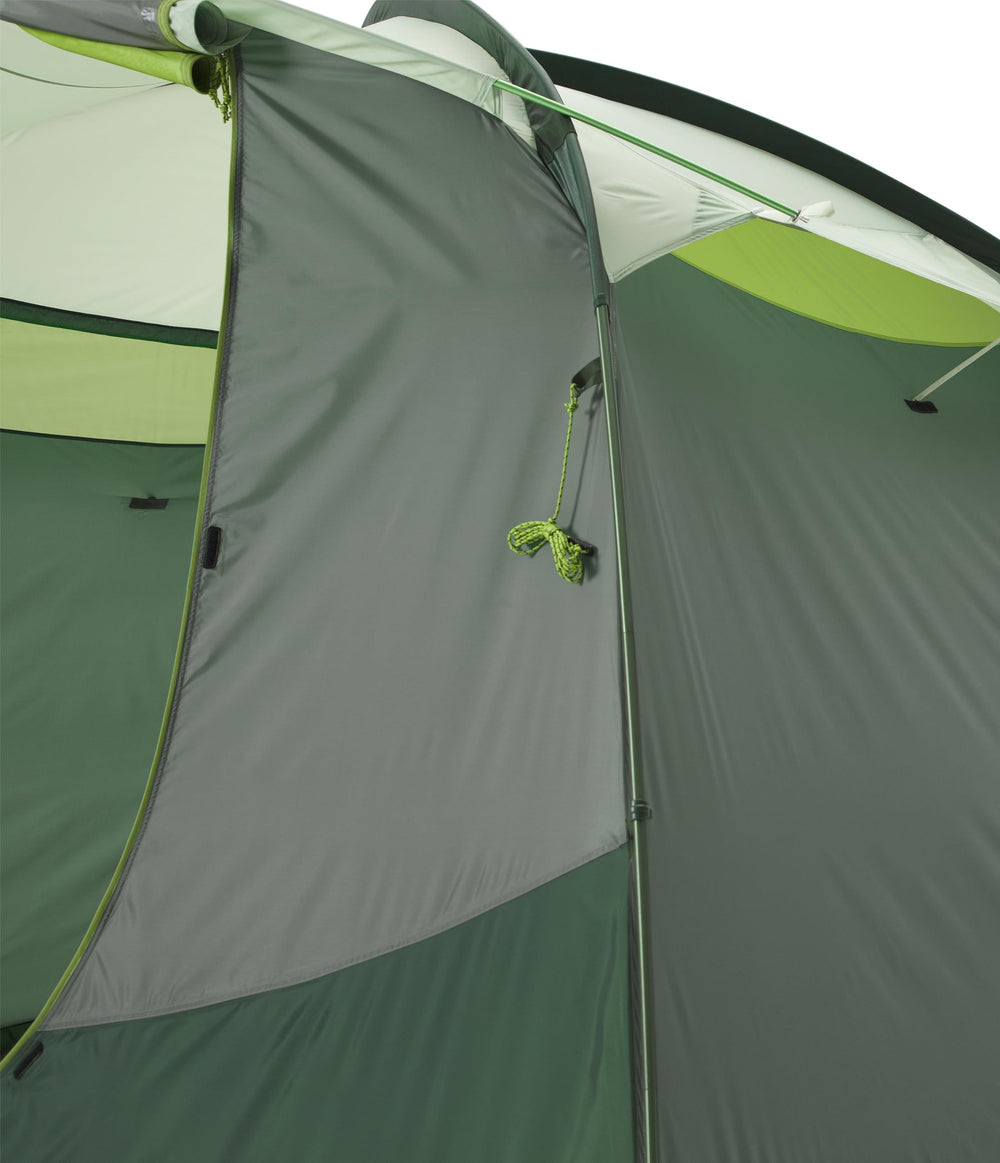 The North Face Sequoia 6 tent pre-bent poles maximize interior space.