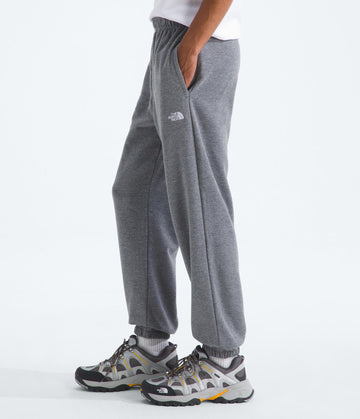 The North Face Simple Dome Pant with hand pockets for everyday essentials on the go.