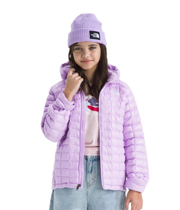 The North Face Teen Thermoball Jacket insulation close-up demonstrates 36g recycled Thermoball Eco warmth.