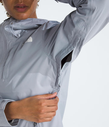 The North Face Alta Vista waterproof finish keeps you dry in varying rain.