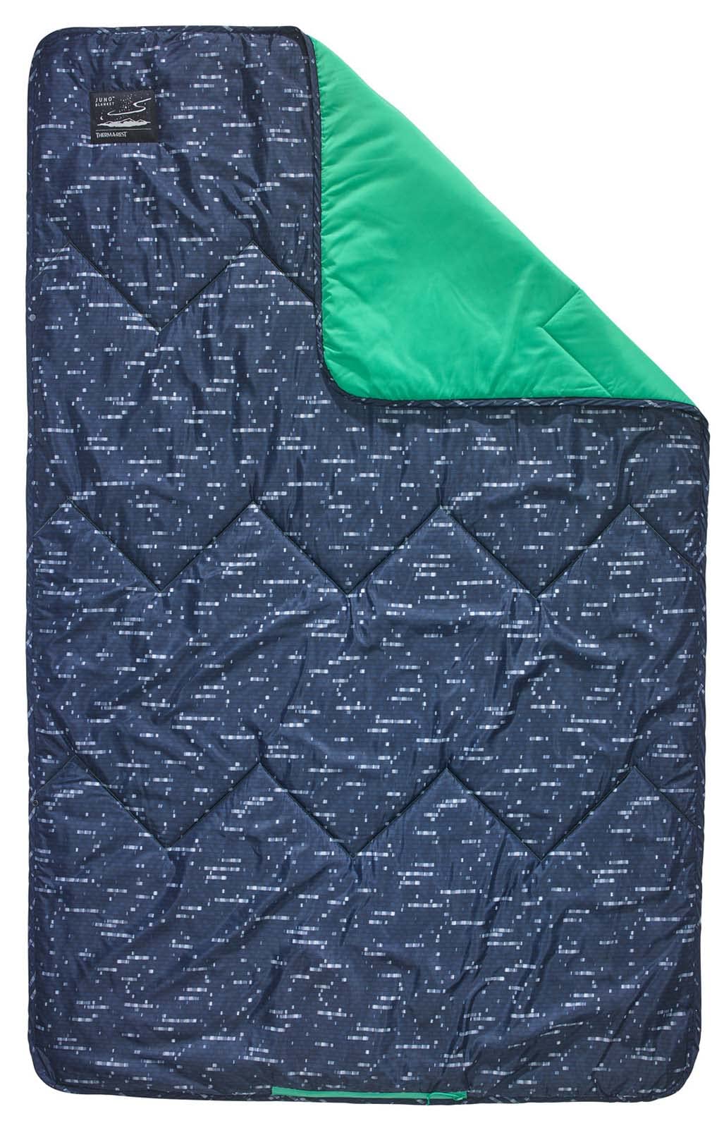 Juno blanket soft brushed lining for cozy warmth during evenings outdoors.