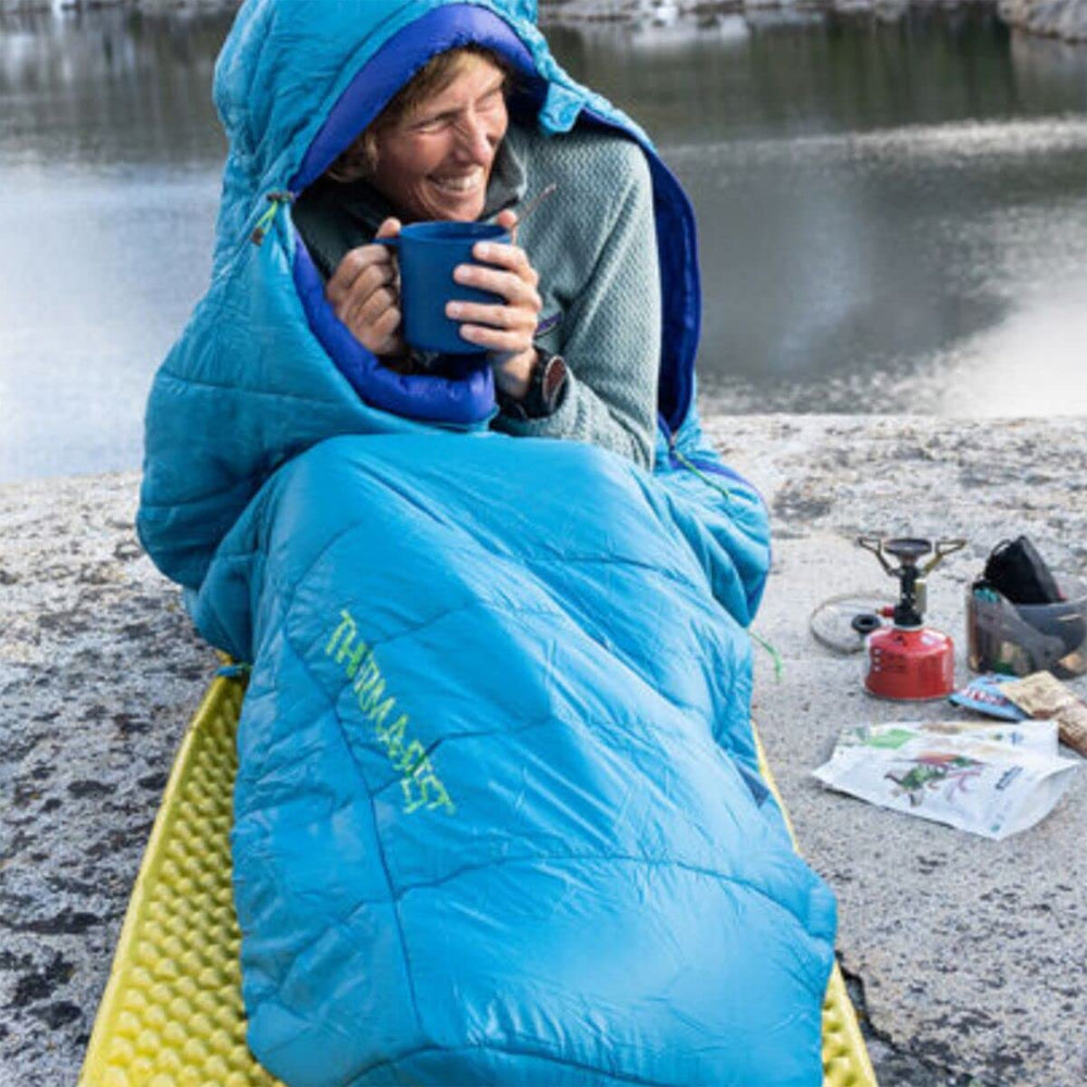 Lightweight design suitable for summer road trips and backcountry treks.