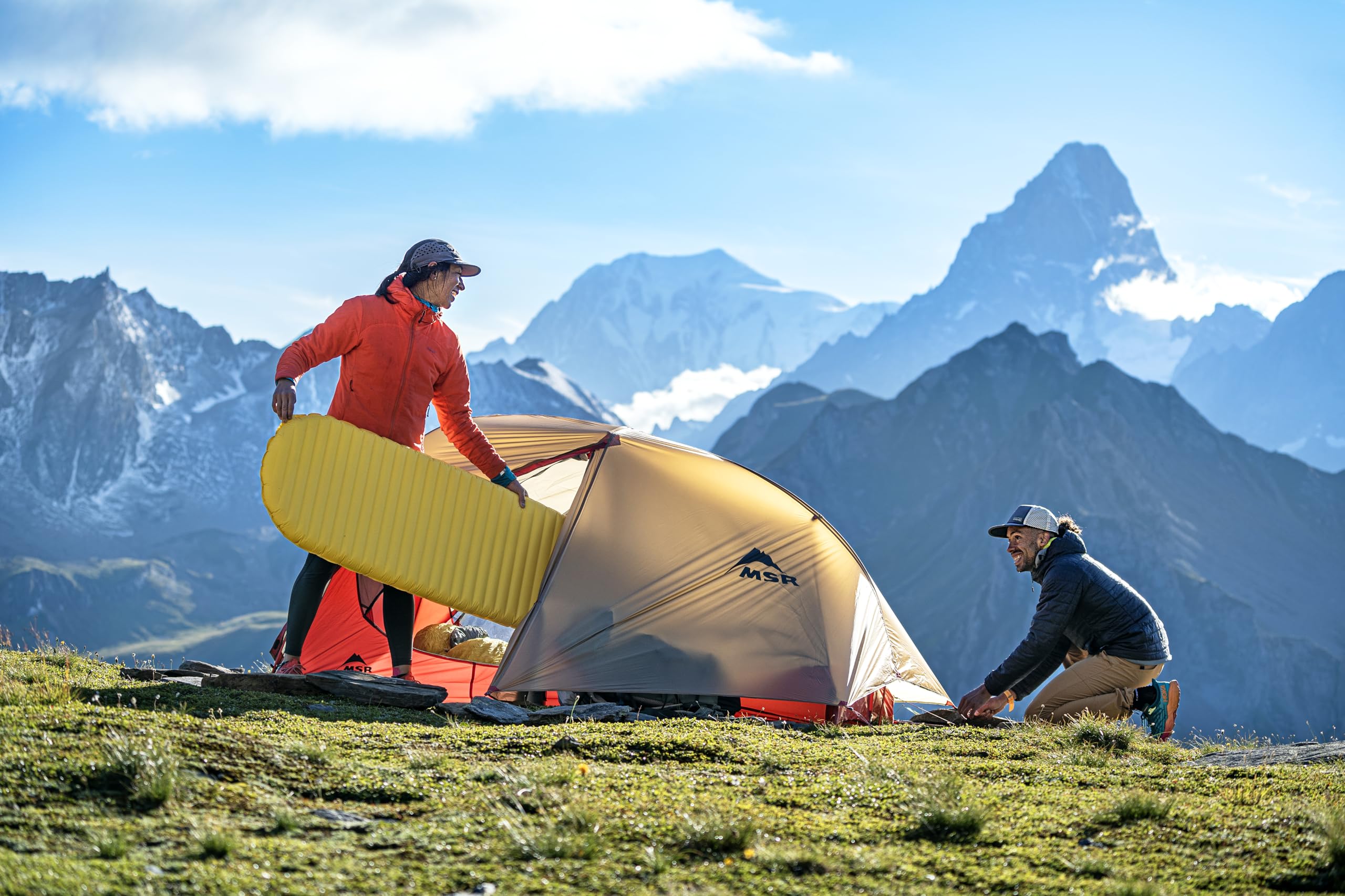 NeoAir XLite NXT large 77-inch length offers roomy sleeping space for side sleepers
