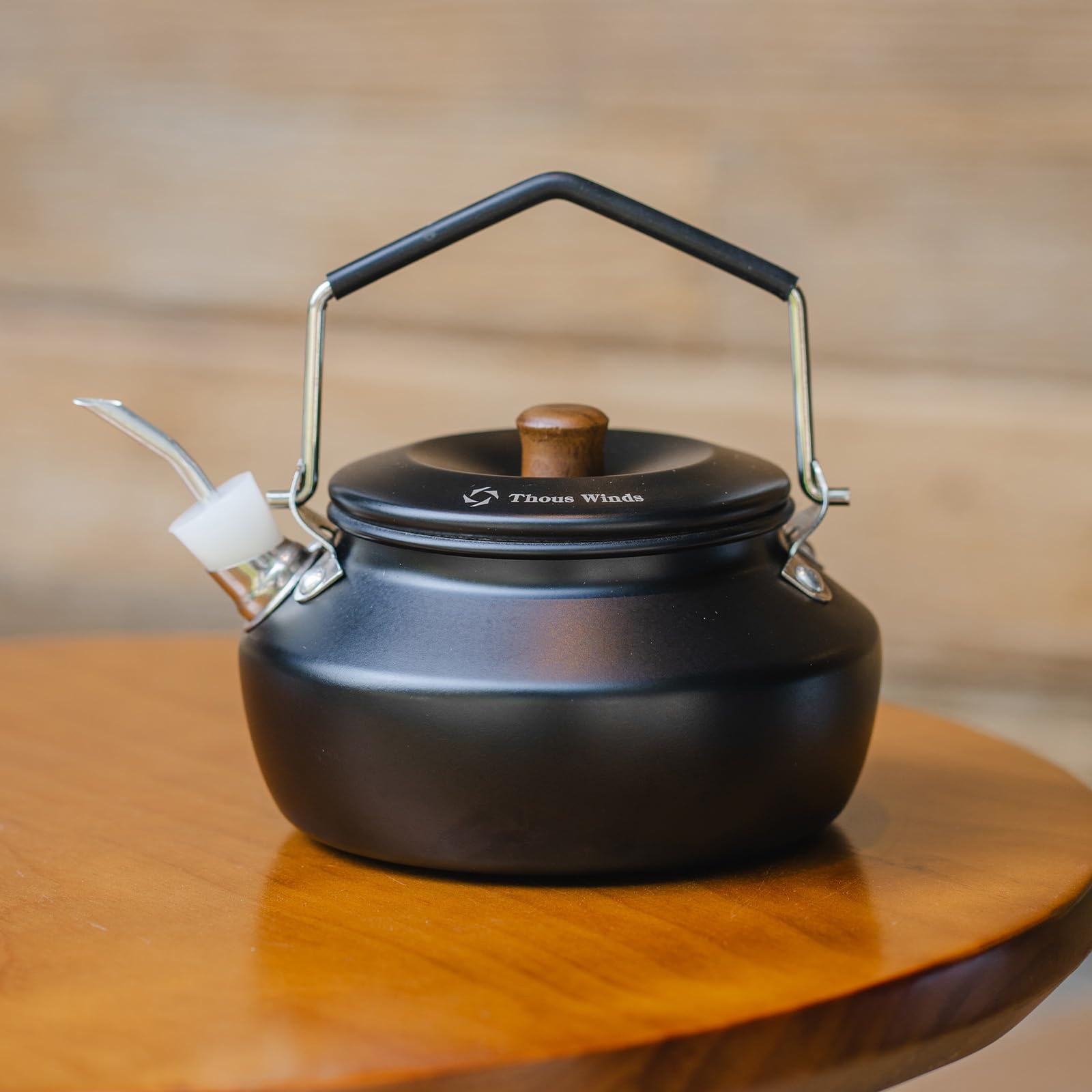 Thous Winds stainless-steel kettle with anti-hot handle for safe handling