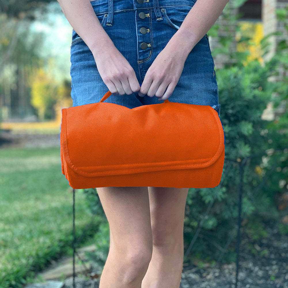 Threadart machine washable blanket simplifies cleanup after outdoor activities.