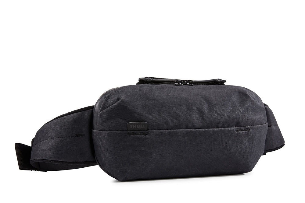 Thule Aion Nutria compact form supports quick-access daily use.