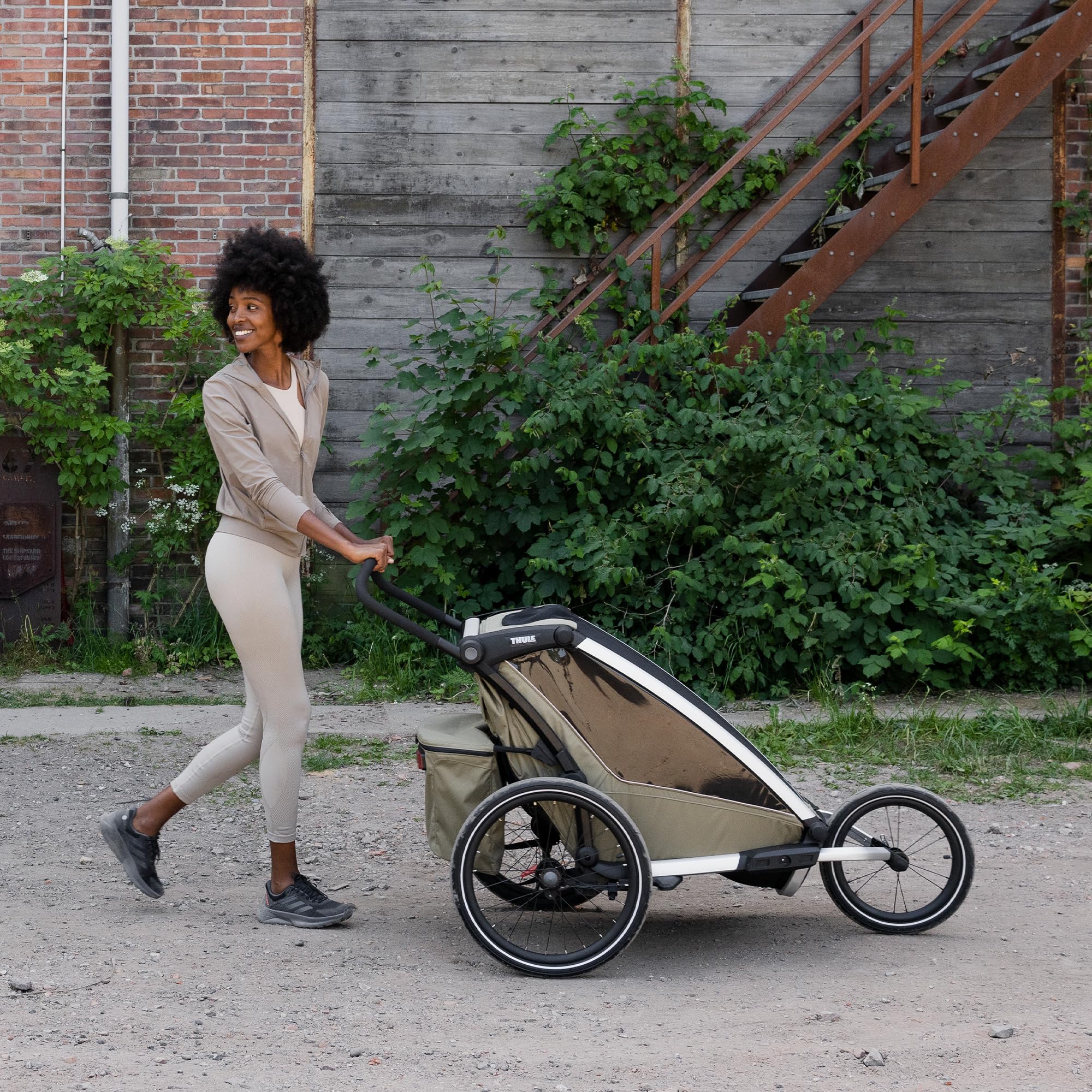 Thule Chariot jogging kit in use highlights smooth, controlled handling.