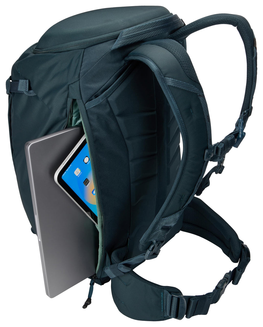 Thule Landmark 40L fits a 12.9-inch tablet for travel