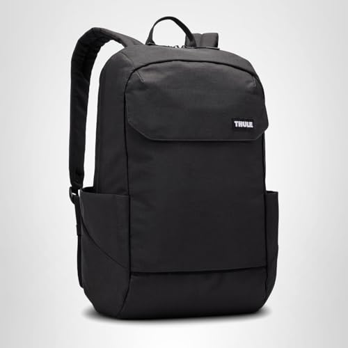 Thule Lithos side pockets support bottles and small gear.