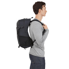 Thule Nanum front shove-it pocket for quick layer access.