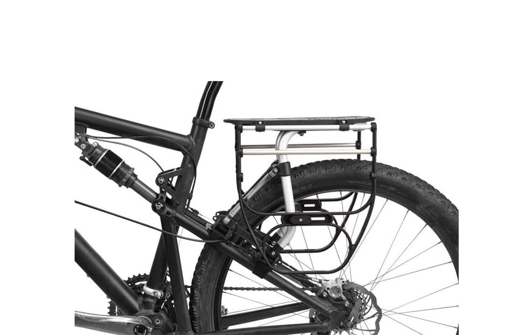 Thule Pack 'n Pedal Side Frames Obsidian wheels protection close-up protects against scuffs during rides