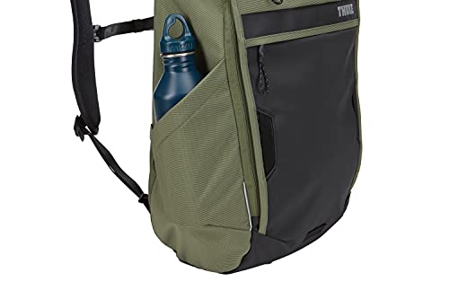 Thule Paramount Commuter Backpack 18L olive ergonomic shoulder and sternum straps