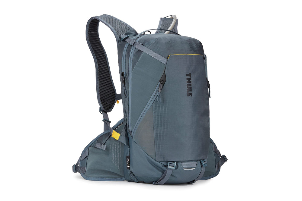 Thule Rail lower-back jersey pockets with secure flaps