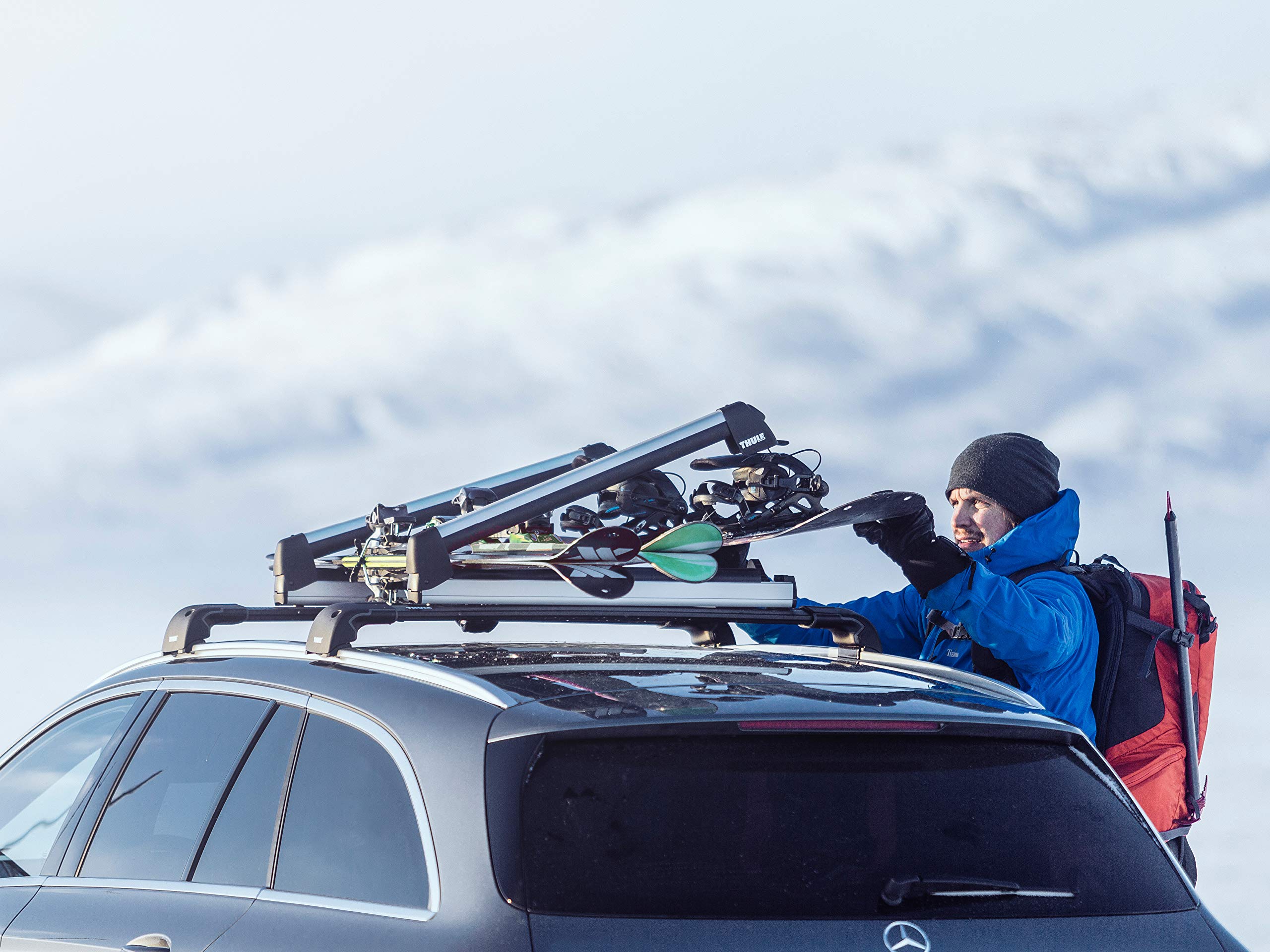 Vertical spring system keeps thicker skis and boards stable.