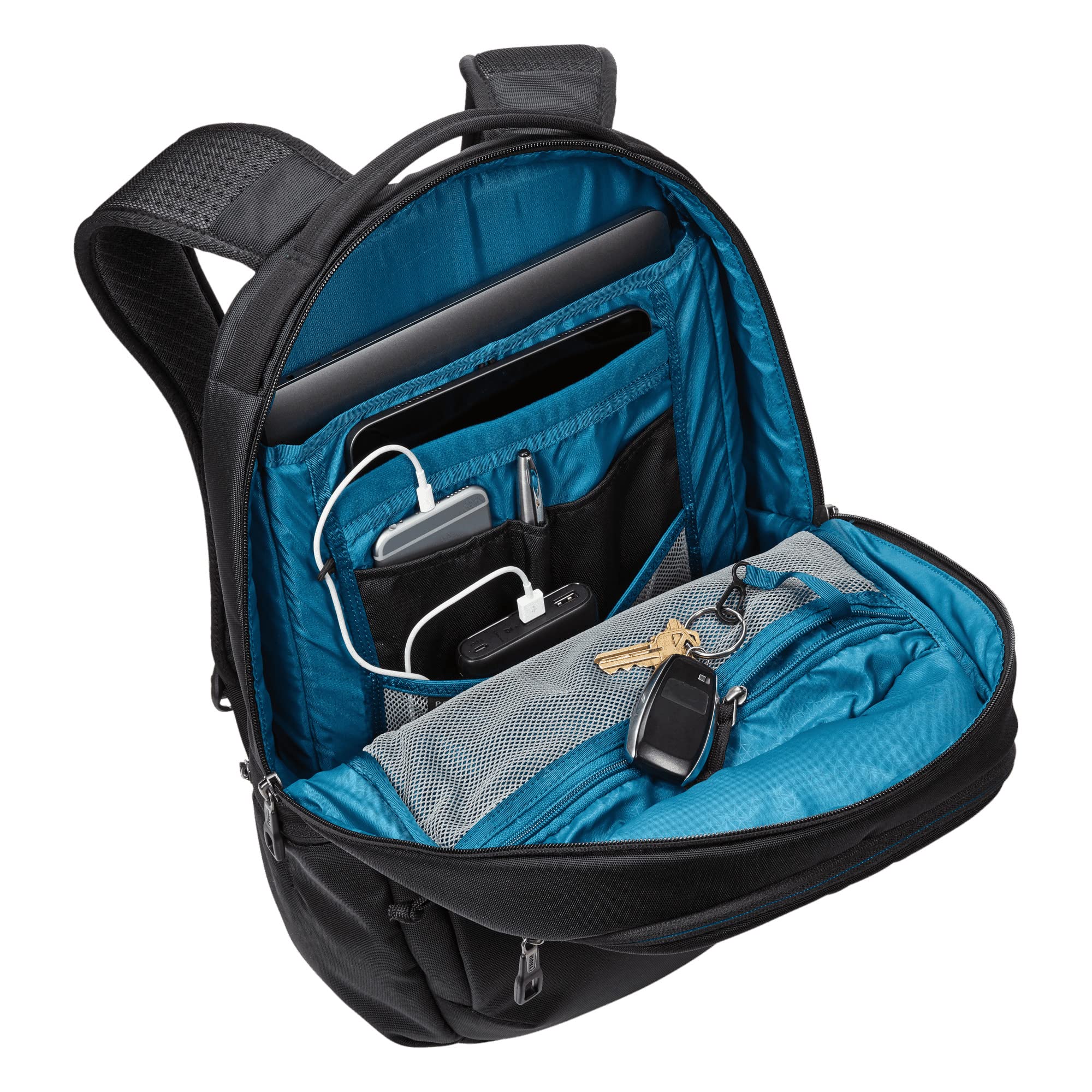 Thule Subterra tablet pocket with soft lining protecting your tablet during travel