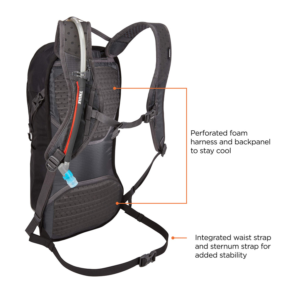 Thule Uptake 2.5L Hydrapak reservoir with locking valve.