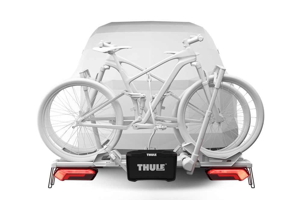 Thule Verse kit in black-red colorway adds modern styling and durability.