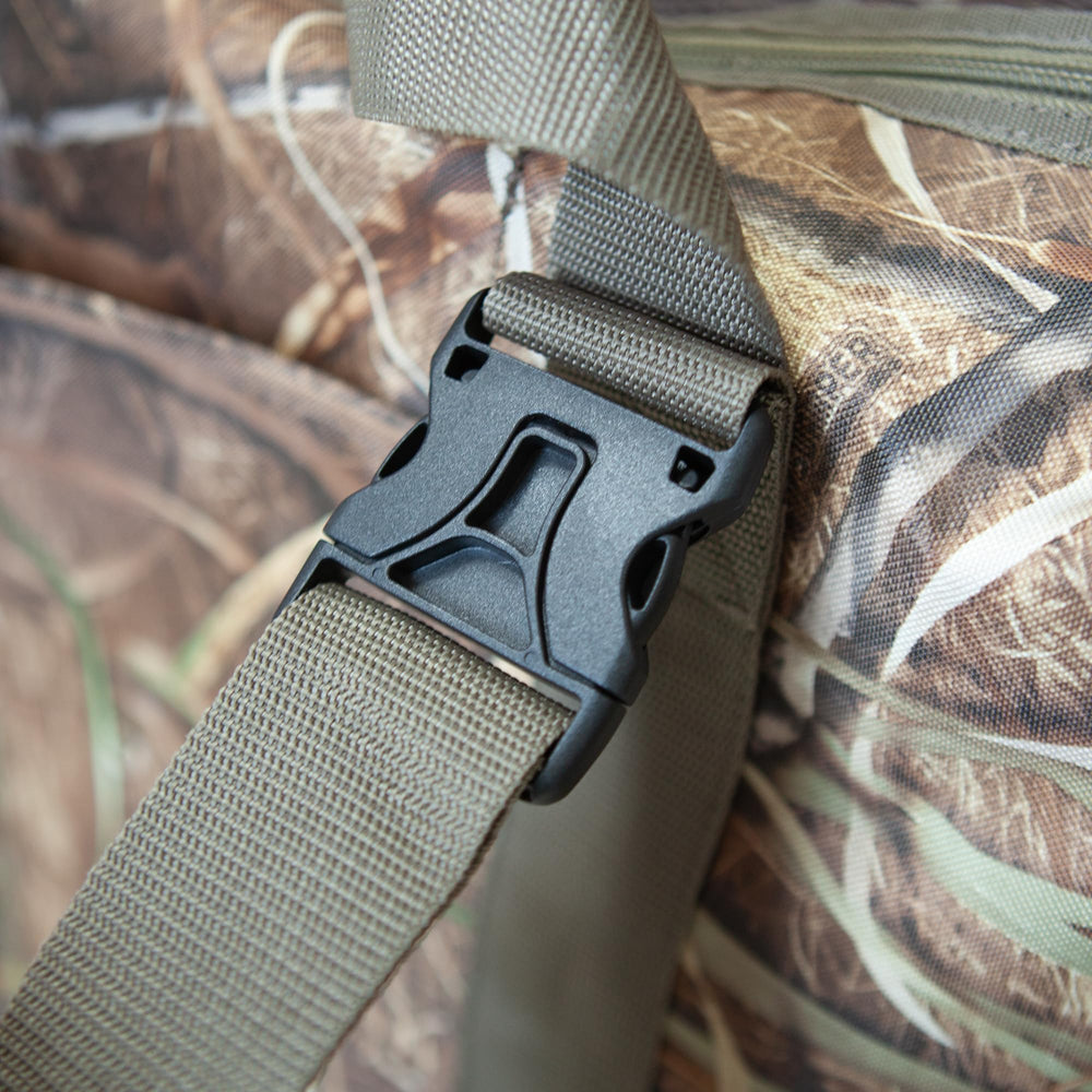 THUNDERBAY 2x6 slot layout keeps bag stable when full for stacking
