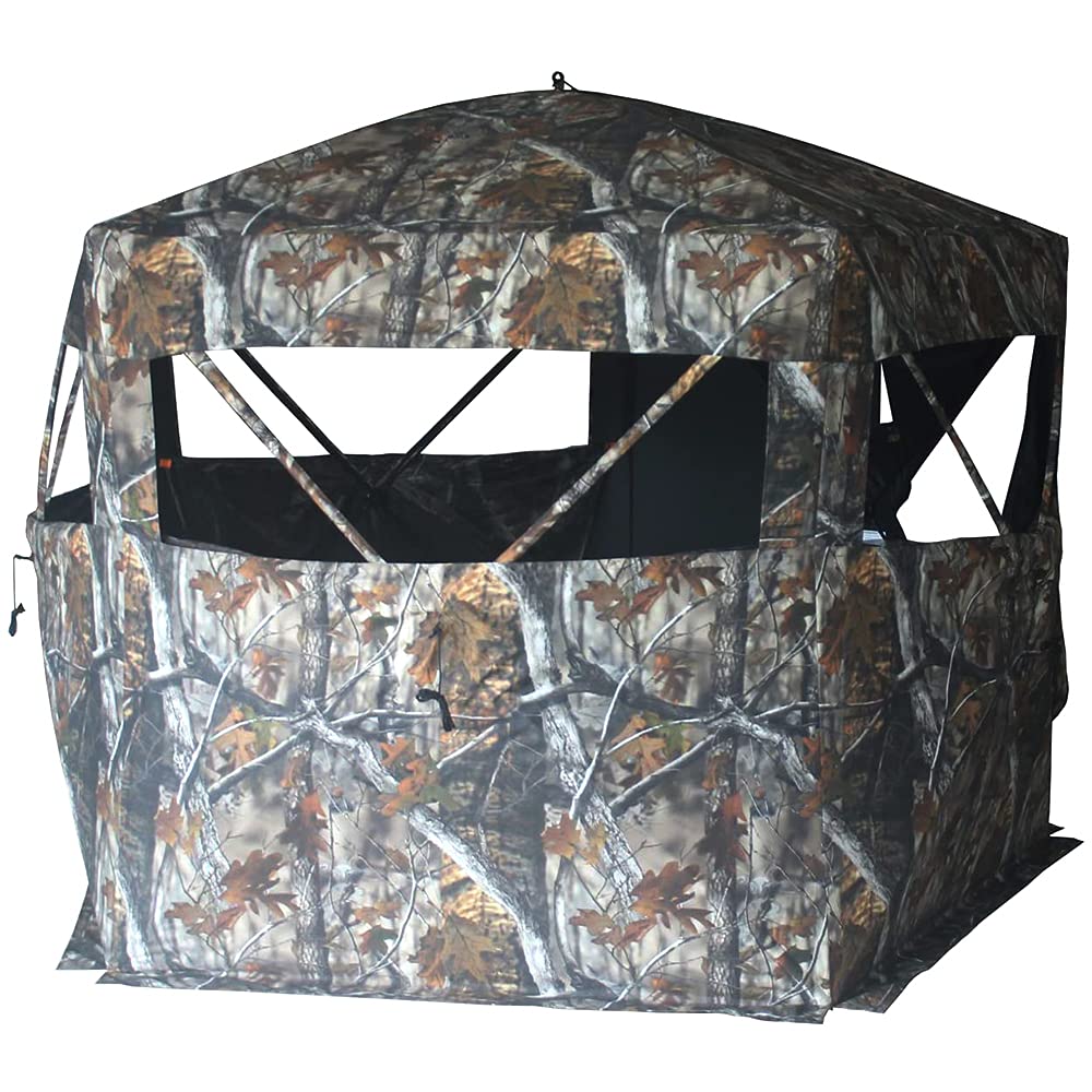 THUNDERBAY Gobbler Lodge center height 71-inch interior view.
