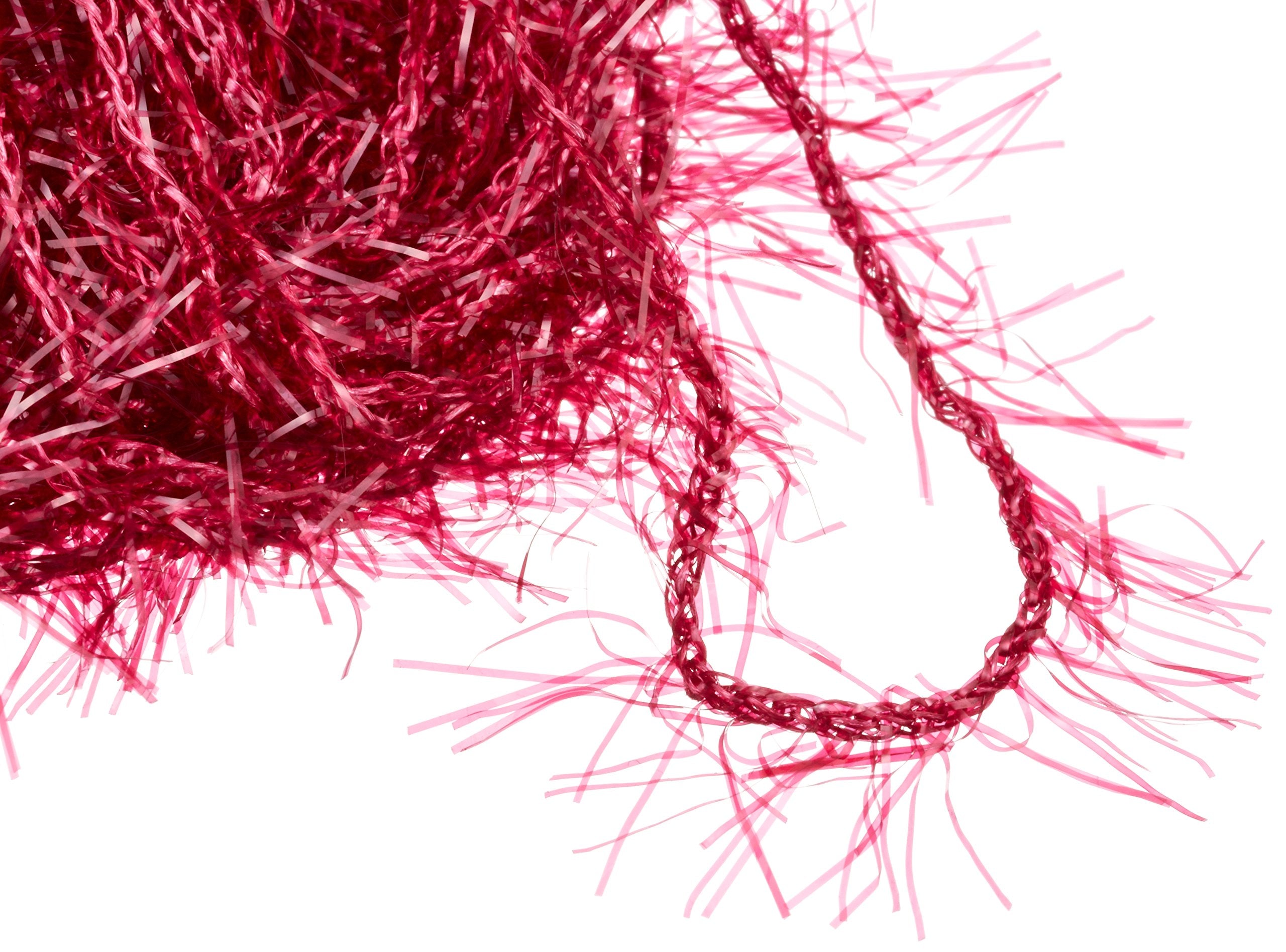 TIEMCO Hareline Polar Chenille Claret close-up highlights translucent fibers for lifelike motion.