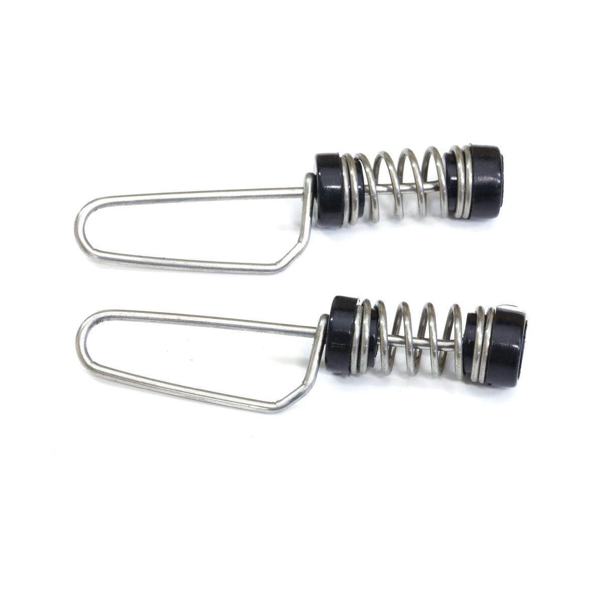 Tigress halyard flag clip demonstrates secure flag attachment for outrigging gear.