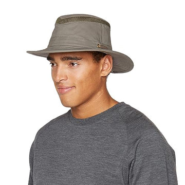 Tilley Airflo Organic Olive 6 7/8 back view highlights compact, low-profile fit
